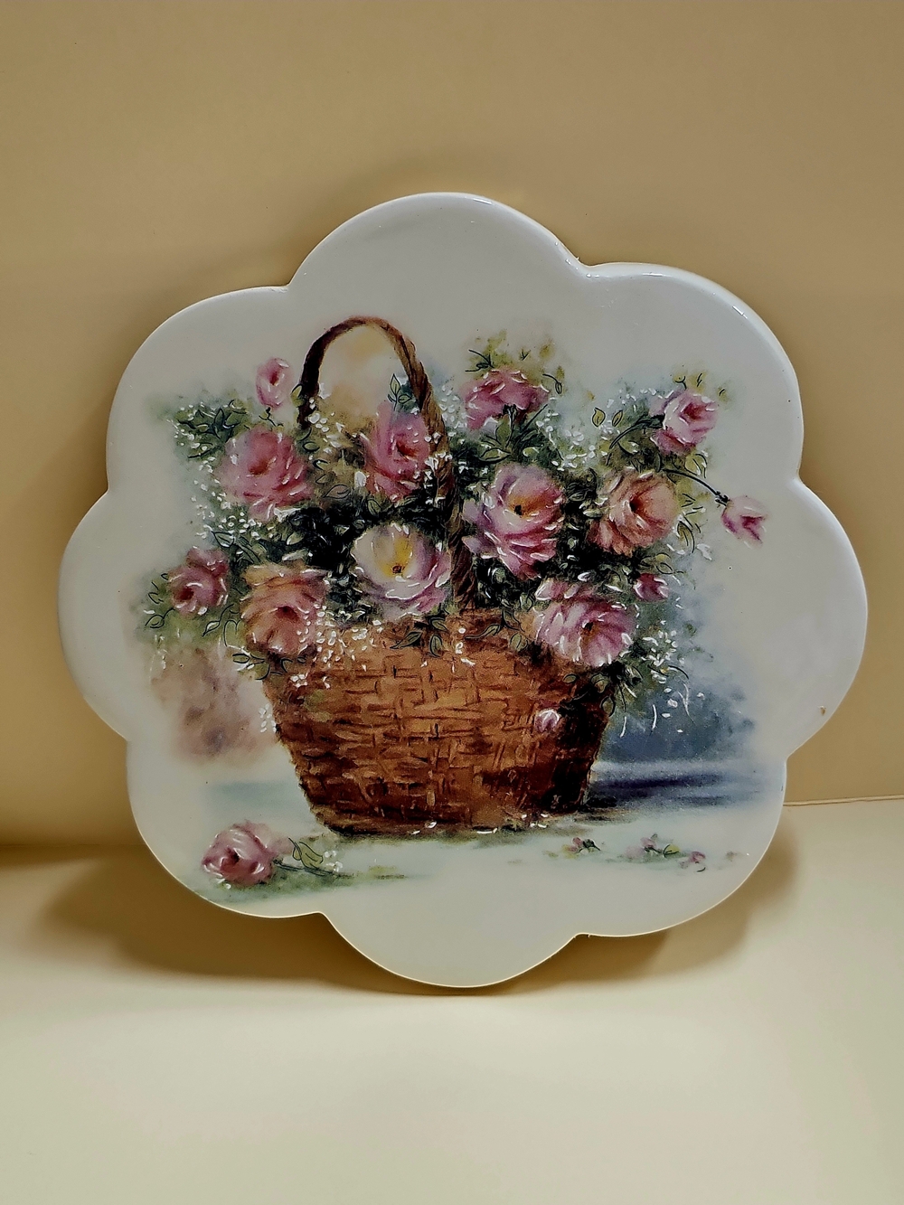 Vintage Trivet Pink Flower Basket Ceramic With Scalloped Edge